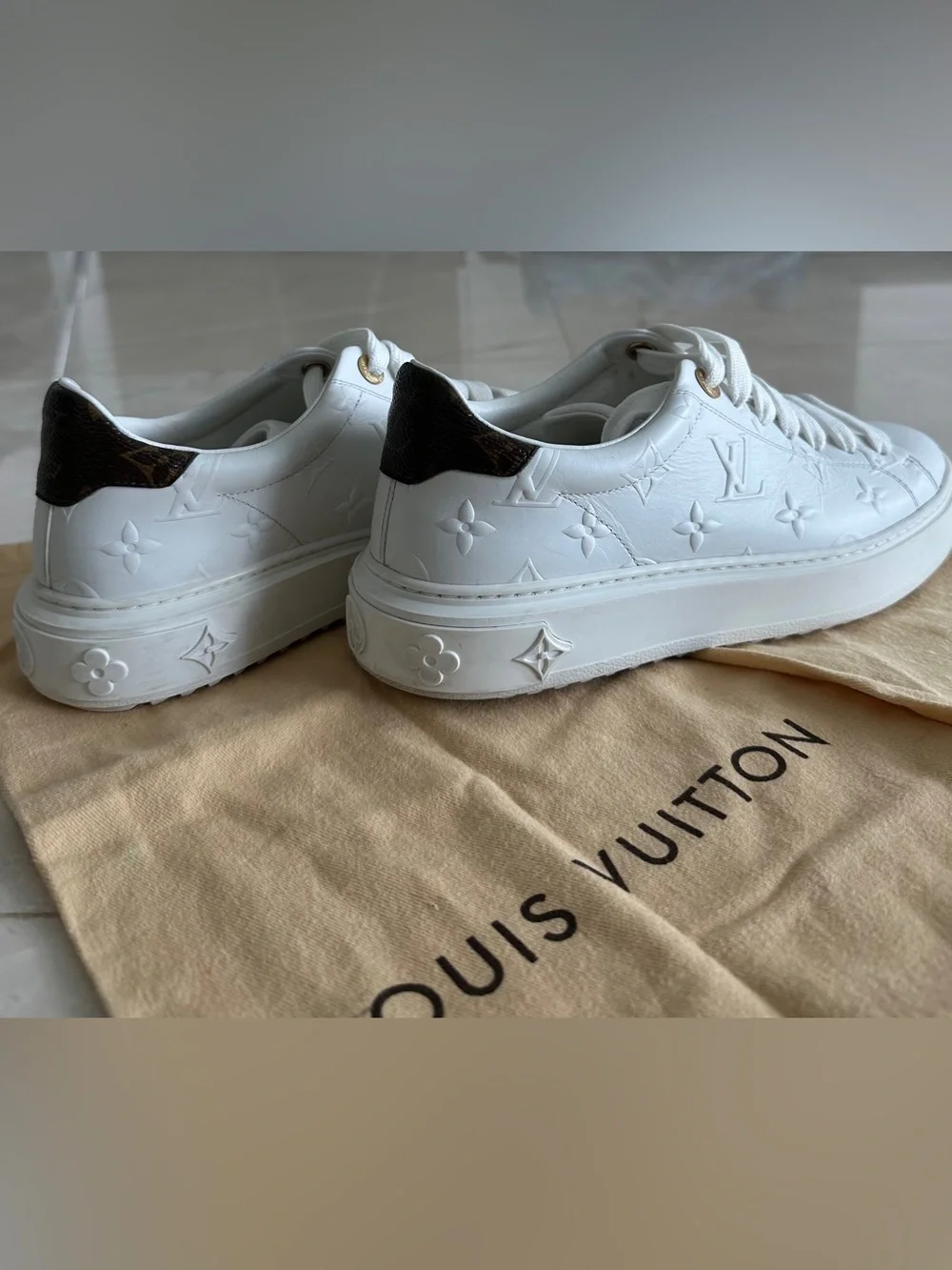 LOUIS VUITTON Women’s Lambskin Embossed Monogram Time Out Sneakers 38 White